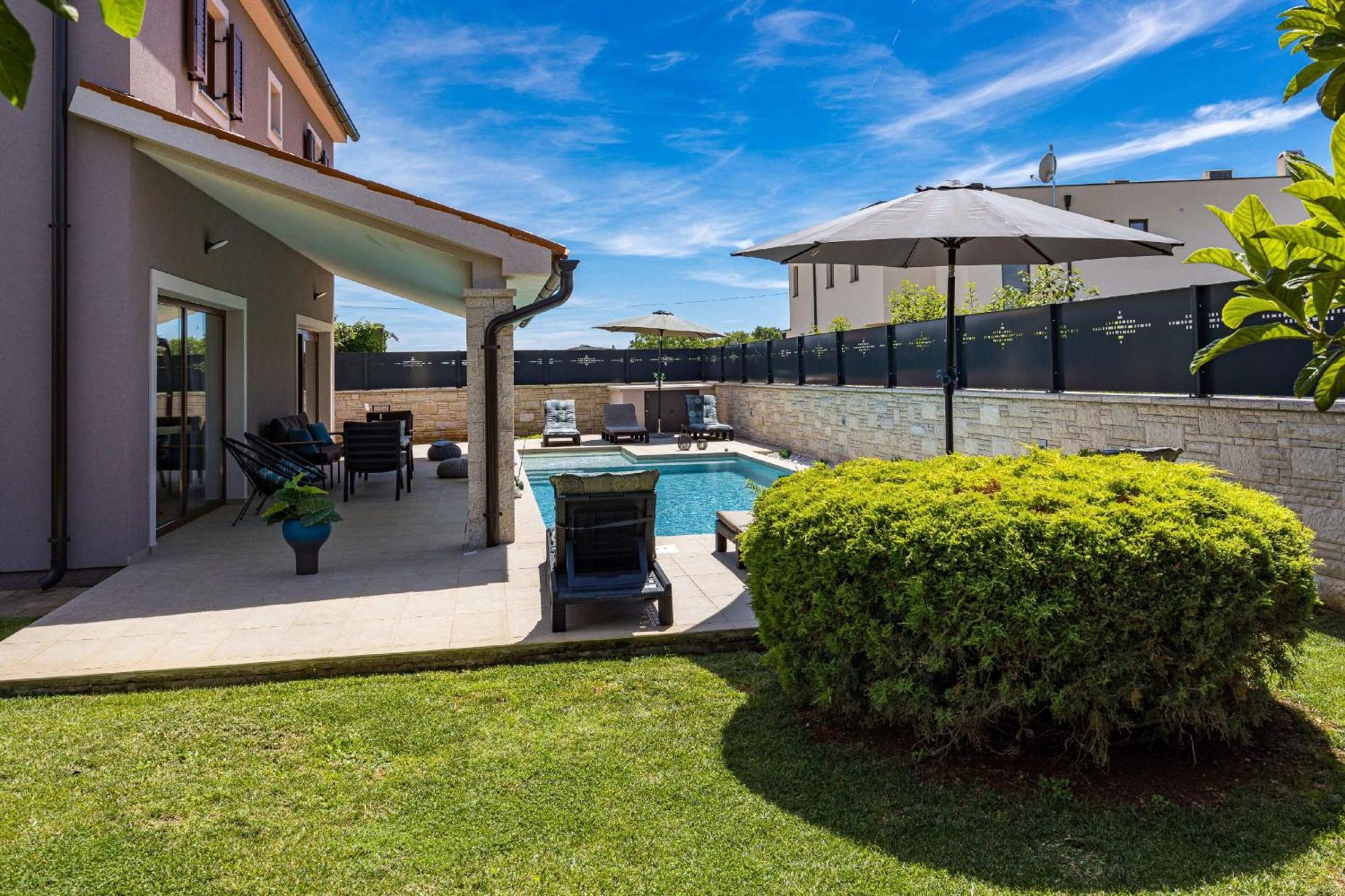 Villa Roma Near Pula For 6 People With Private Pool Jadreški 외부 사진